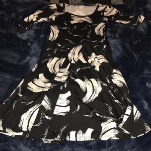 Lularoe Nicole Dress 